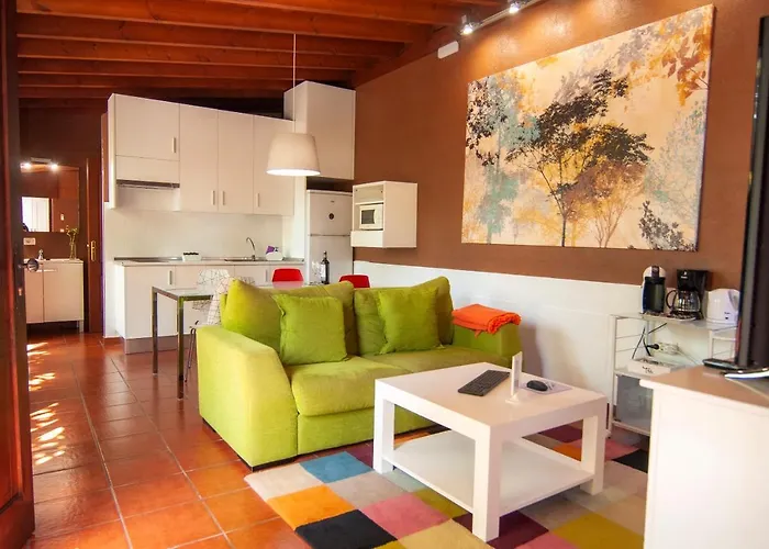 埃尔林孔德尔胡罗西洛酒店 * 蒂约那