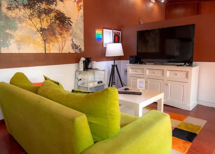 埃尔林孔德尔胡罗西洛酒店 度假居 蒂约那