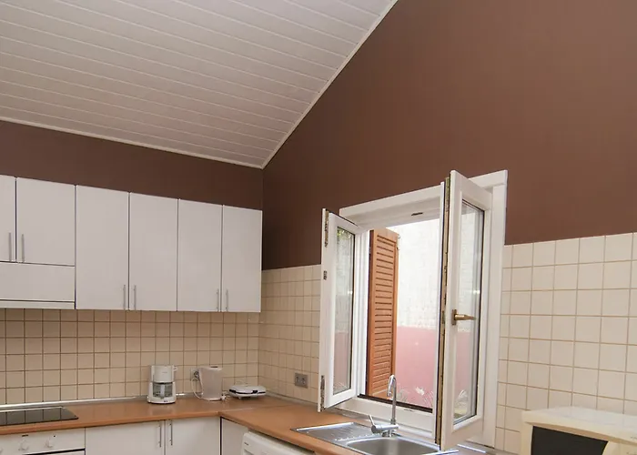 埃尔林孔德尔胡罗西洛酒店 蒂约那